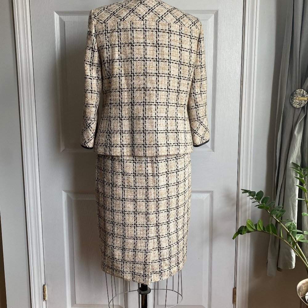NWOT Karl Lagerfeld Paris Skirt Suit Tweed Chanel Black Blazer Sz 6 Skirt Size 4 - Picture 5 of 16